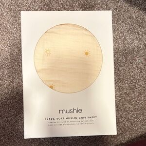 mushie Extra-Soft Muslin Crib Sheet in Pale Yellow